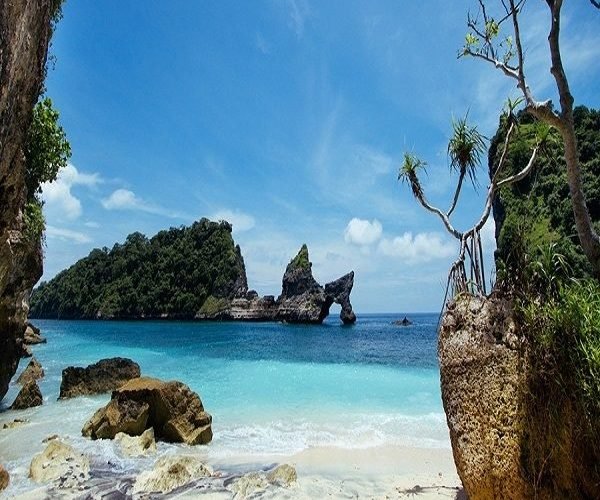 Atuh Beach2