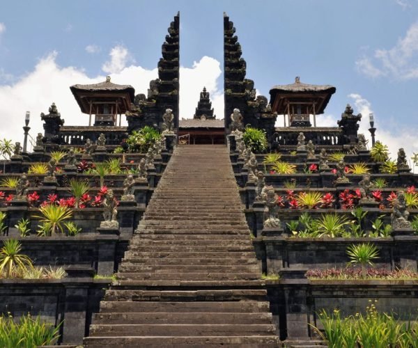 besakih temple